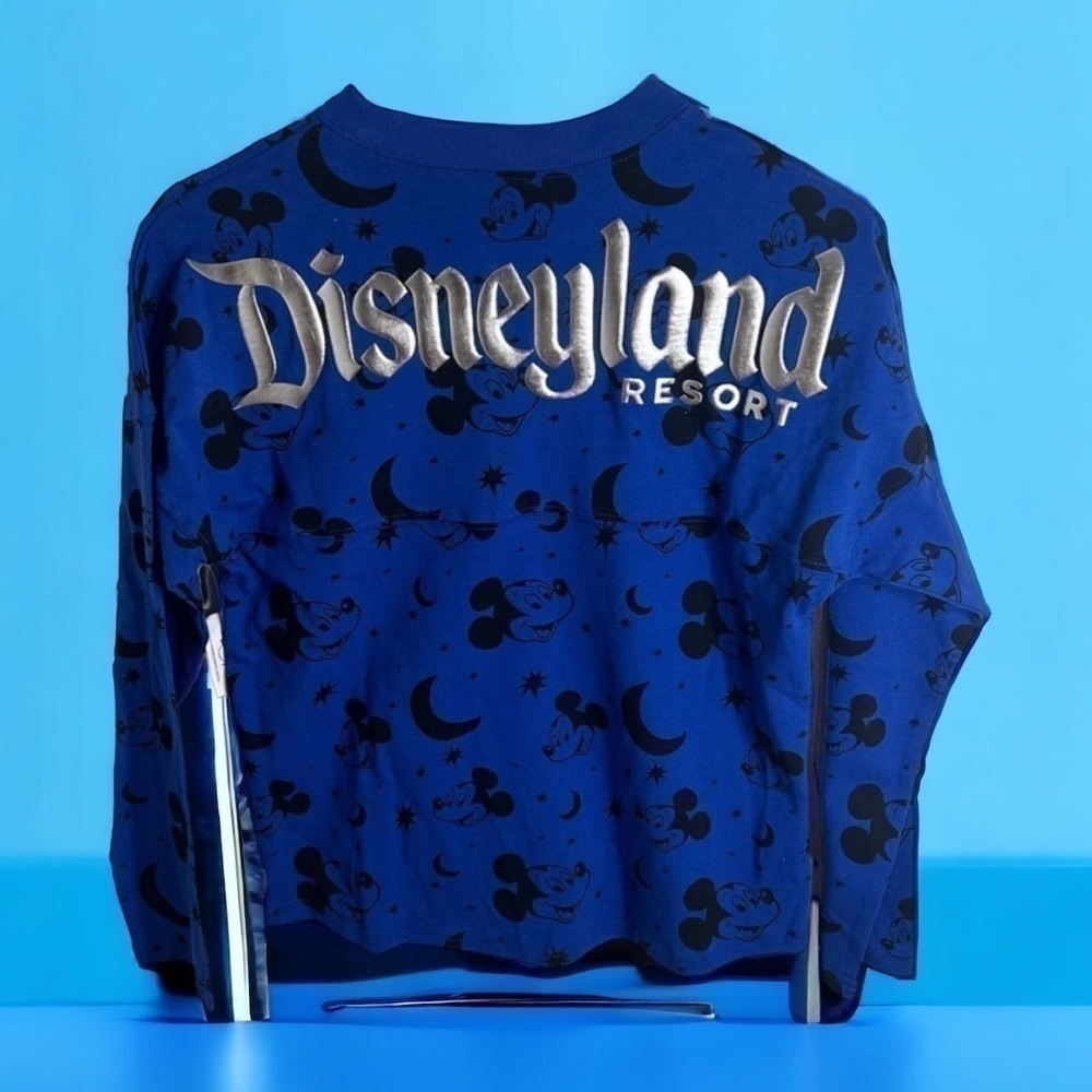 Disneyland Spirit Jersey NWT XL Wishes Do Come True Disney Long Sleeve